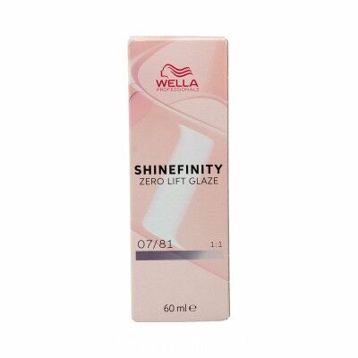 Coloración Permanente Wella Shinefinity Nº 07/81 (60 ml)